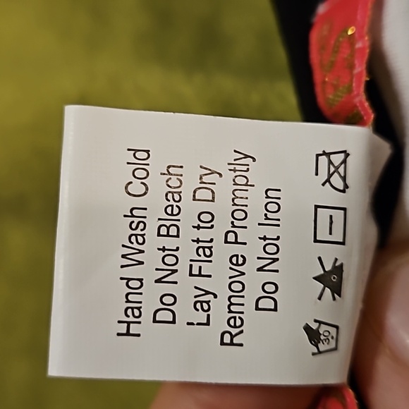 3 Holiday Juniors Top Red Sequin What The Elf? A Little Nice A Lot Of Naughty L - Picture 6 of 12